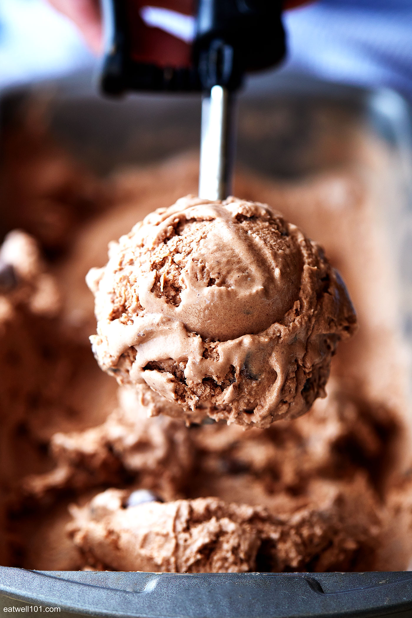 how to make chocolate ice cream