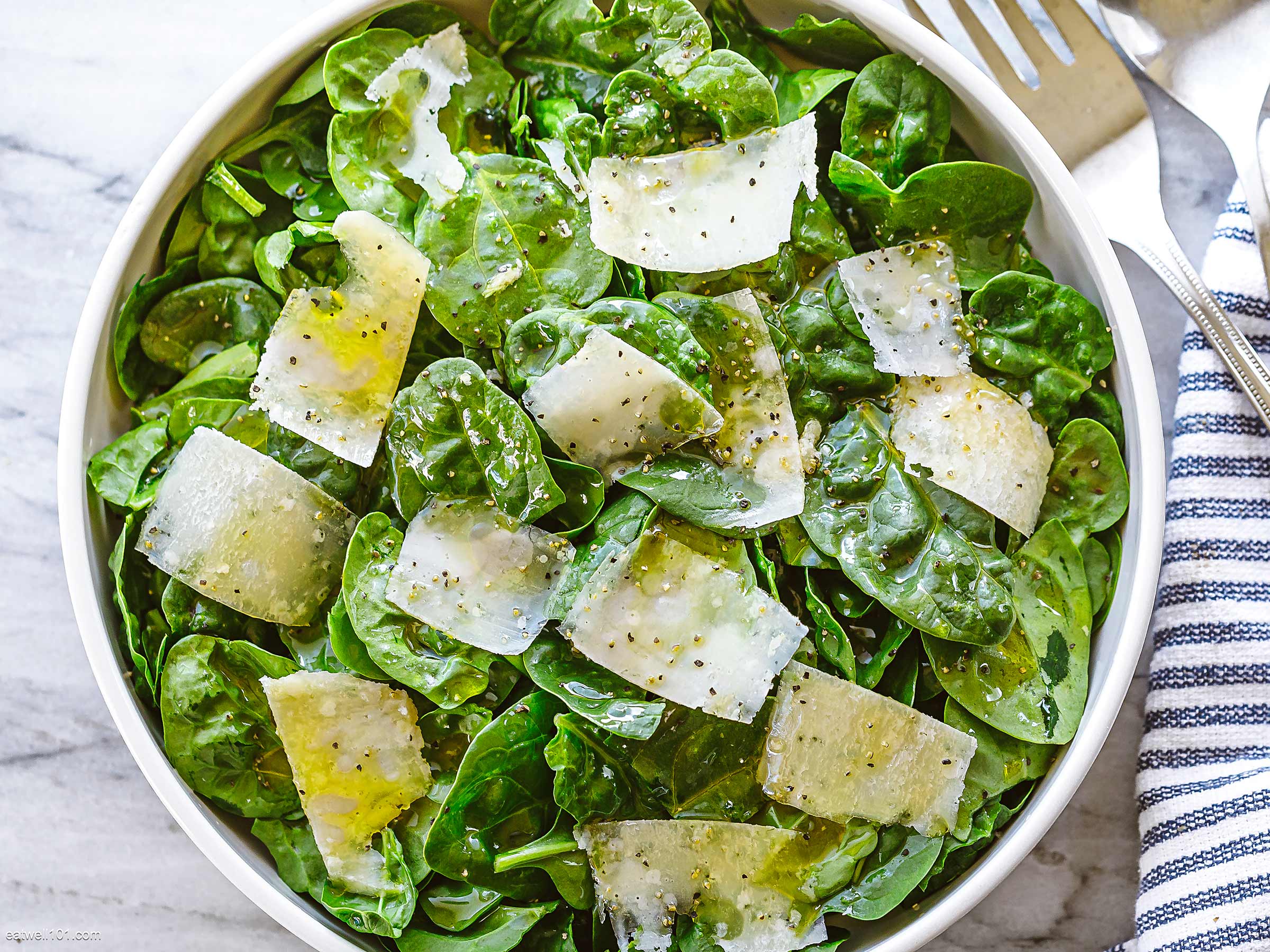 Simple Spinach Salad Recipe Best Spinach Salad Recipe Eatwell101