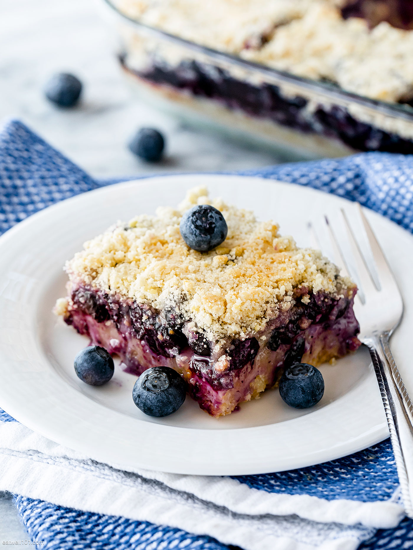 blueberry crumble bars