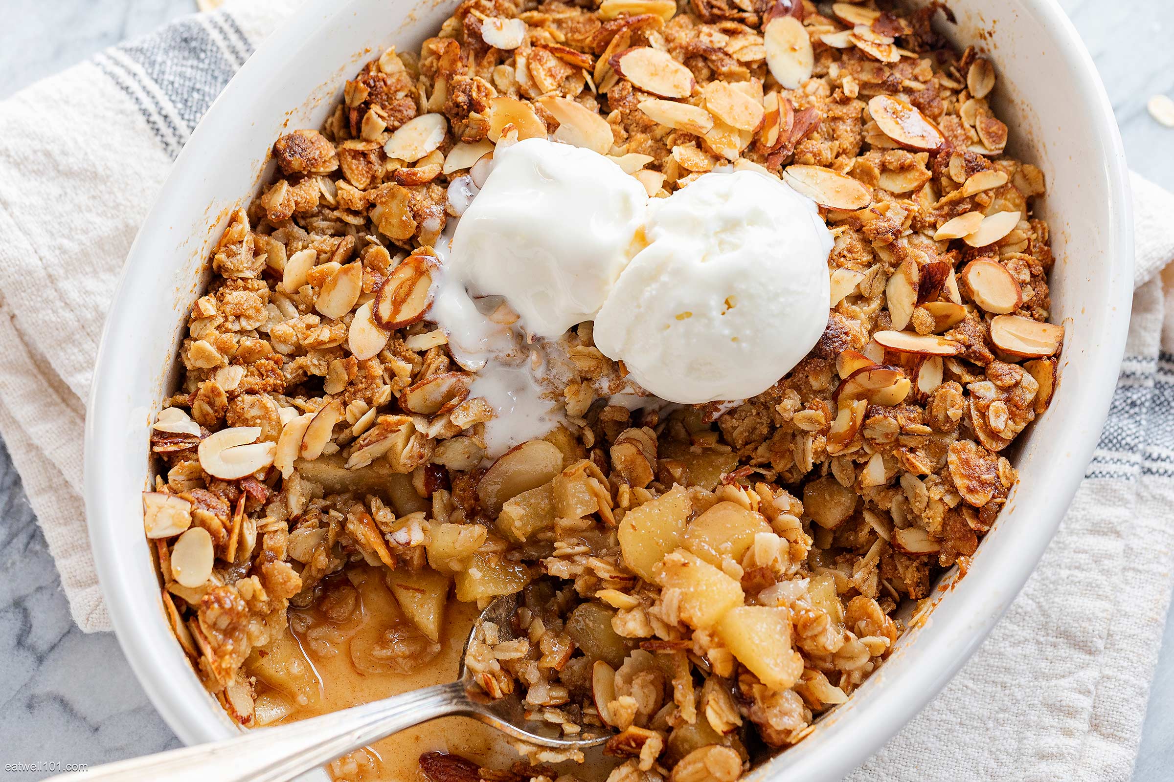 Healthy Apple Crumble Recipe – Apple Crisp Recipe with Oats — Eatwell101