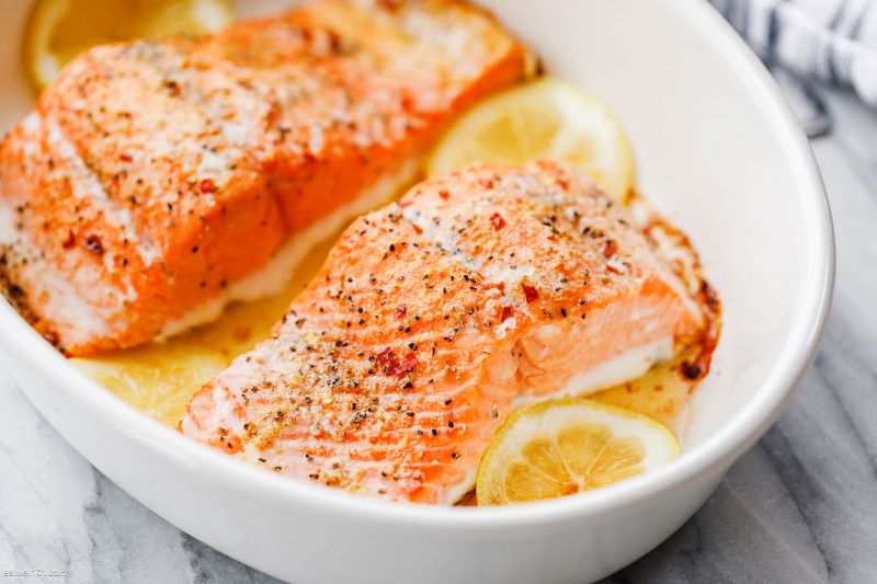 Easy Garlic-butter Baked Salmon
