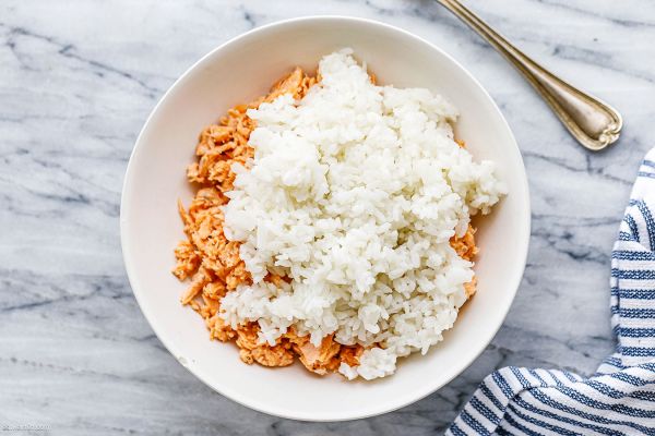 Easy Salmon Rice Bowl