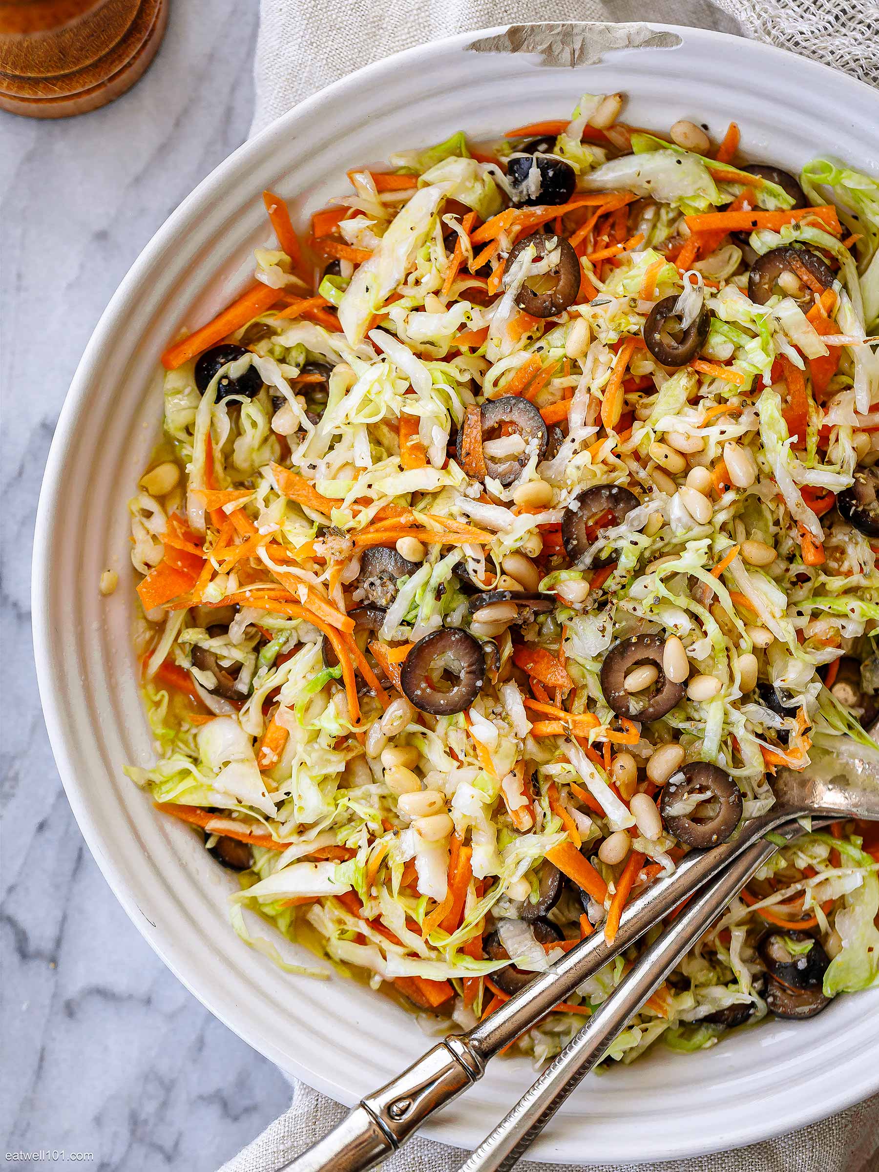Healthy coleslaw without mayonnaise