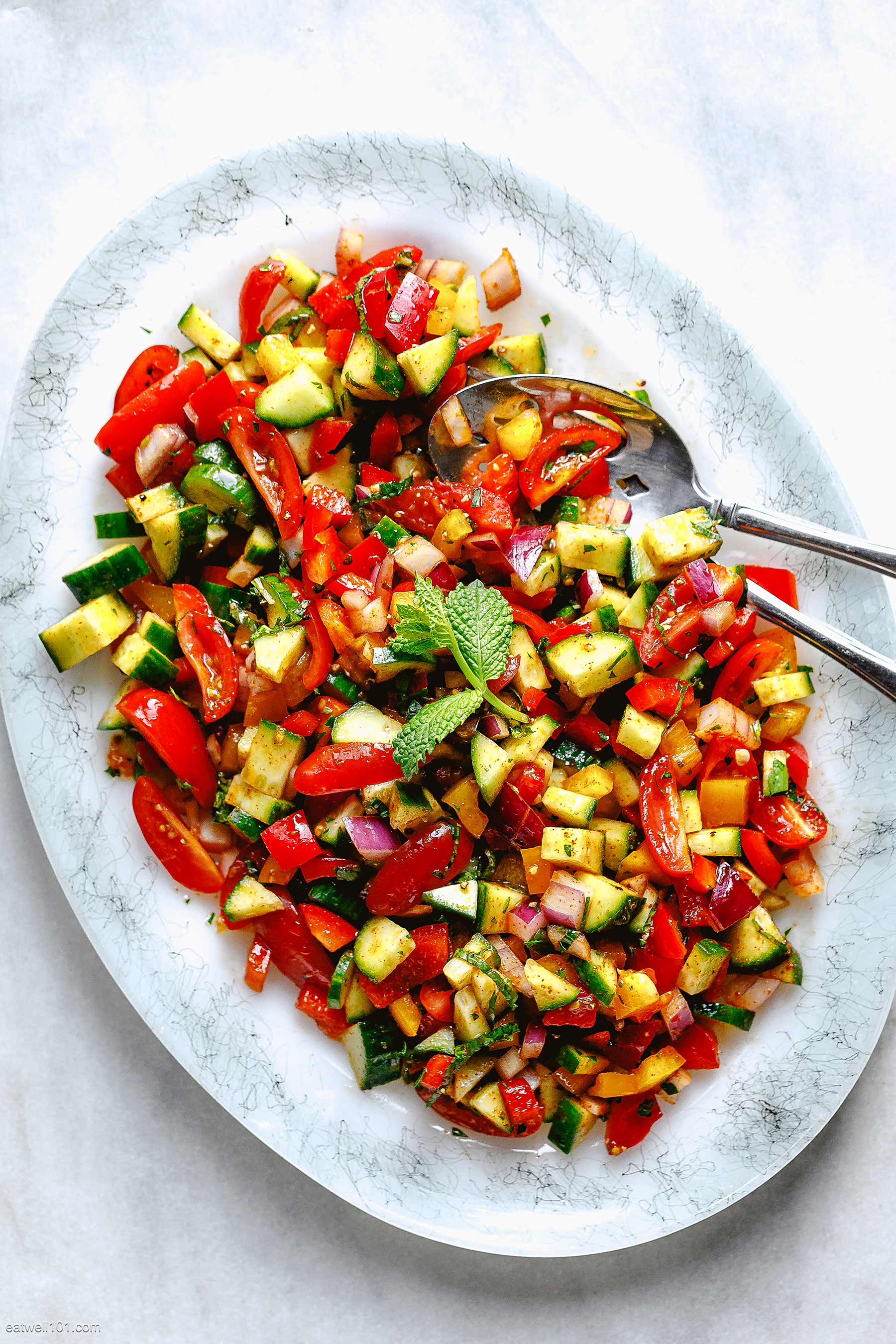 easy tomato cucumber salad