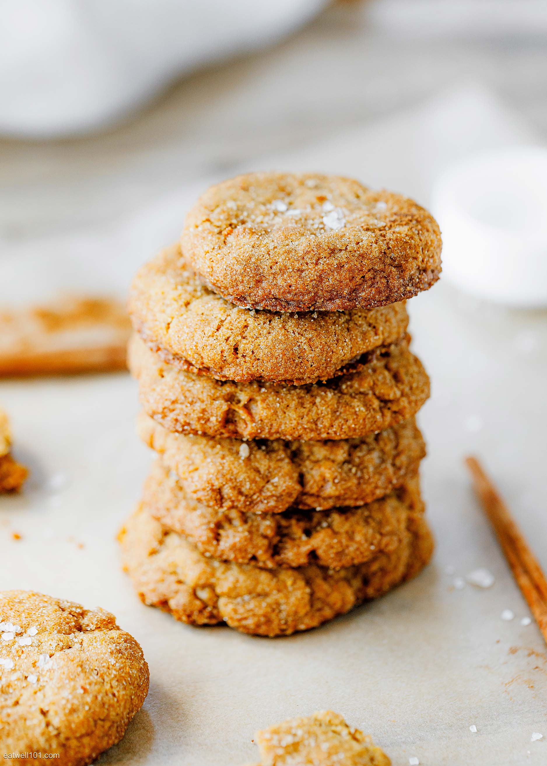 Chewy pumpkin cookies recipe pumpkin spice cookies recipe eatwell101