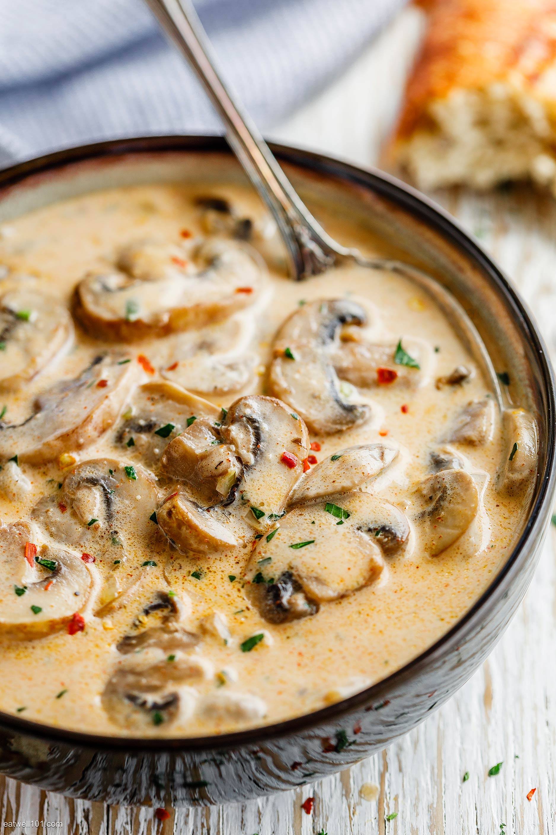 Creamy Mushroom Soup Recipe Cream Of Mushroom Soup Recipe Eatwell101 creamy-mushroom-soup-recipe-cream-of-mushroom-soup-recipe-eatwell101