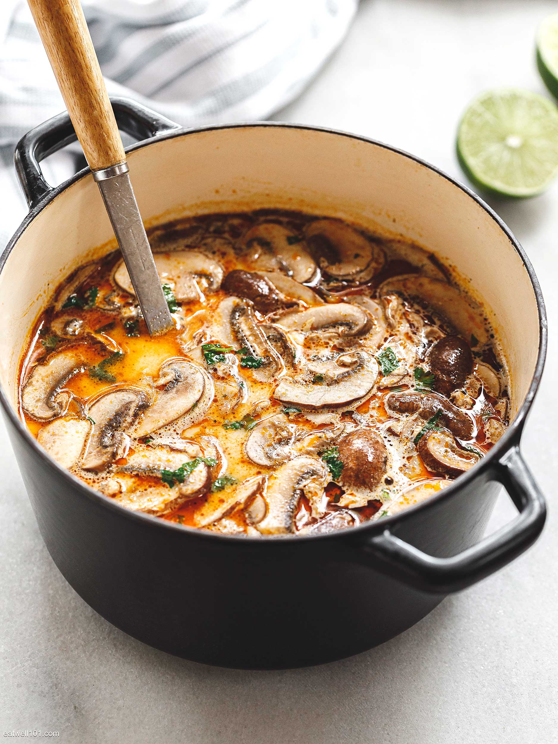 How to make Thai coconut soup