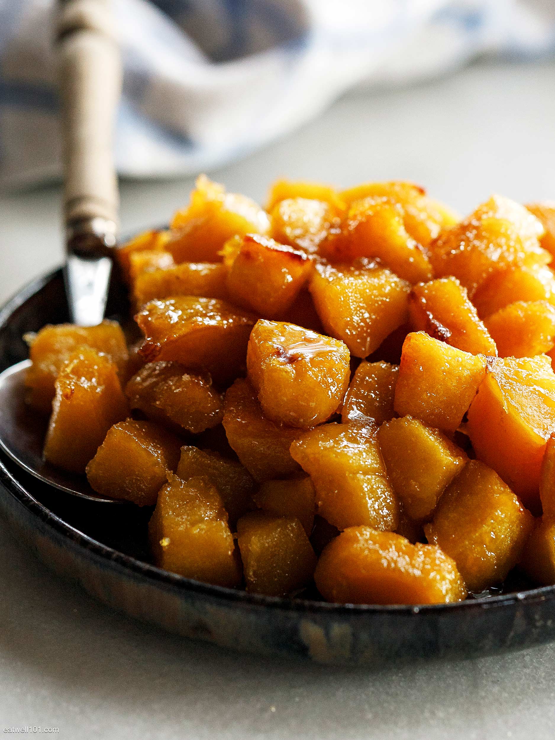 Roasted acorn squash