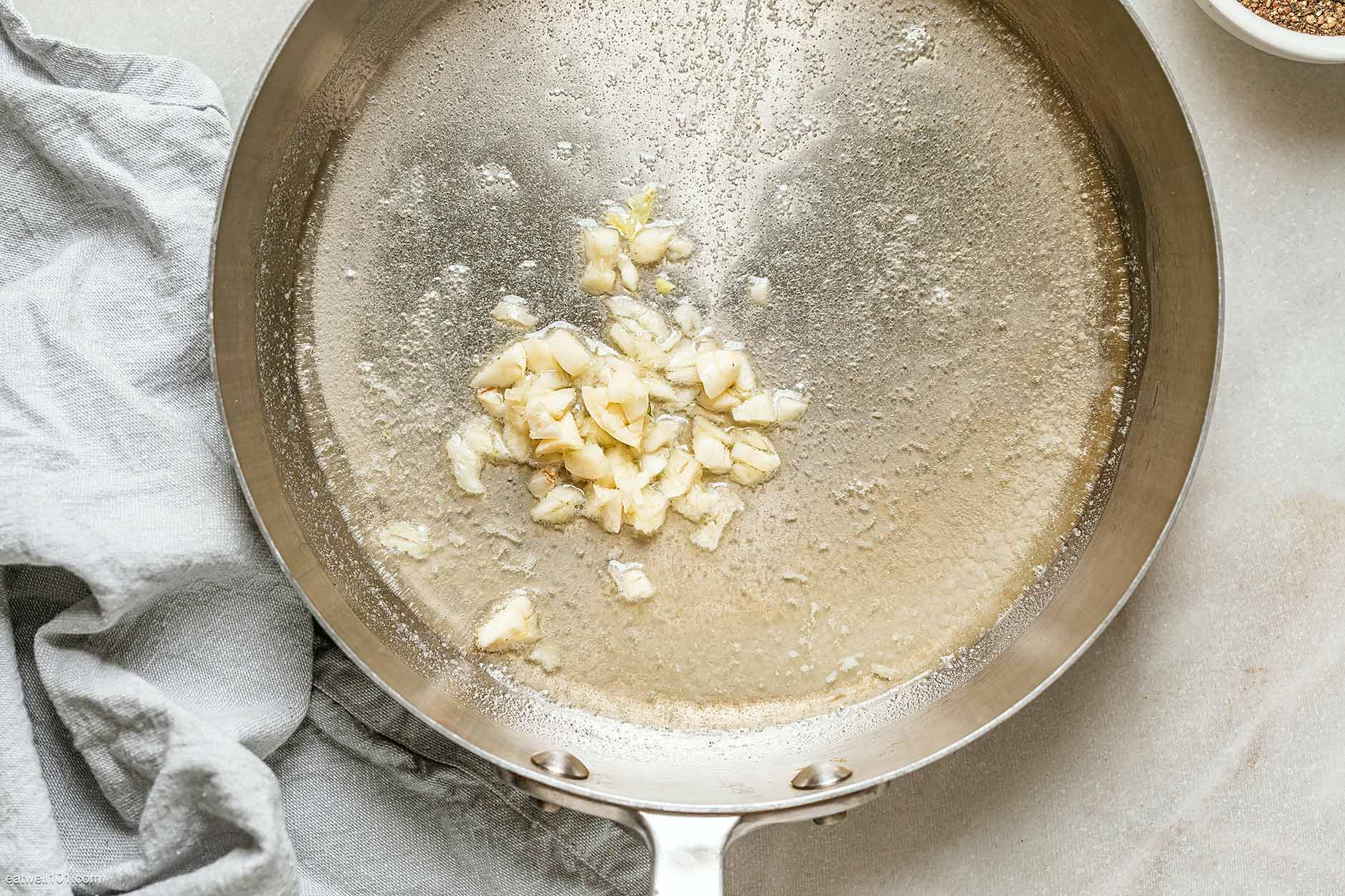 how to cook potatoes in a skillet