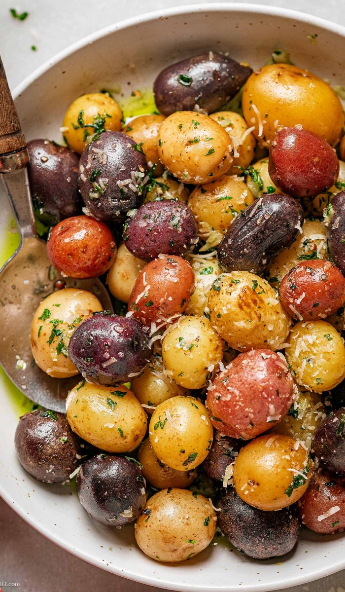 Easy Boiled Baby Potatoes