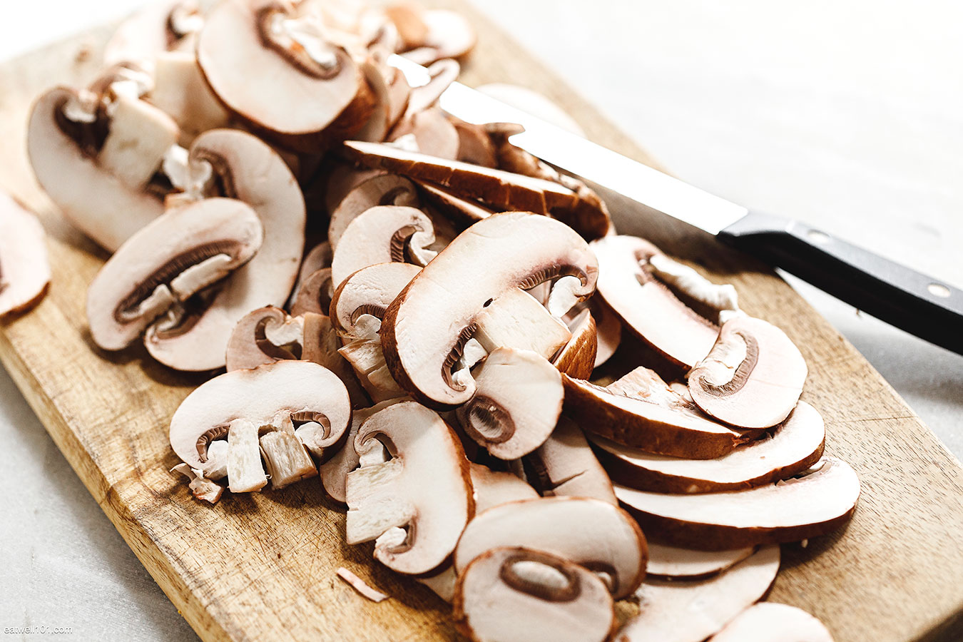 sliced mushrooms