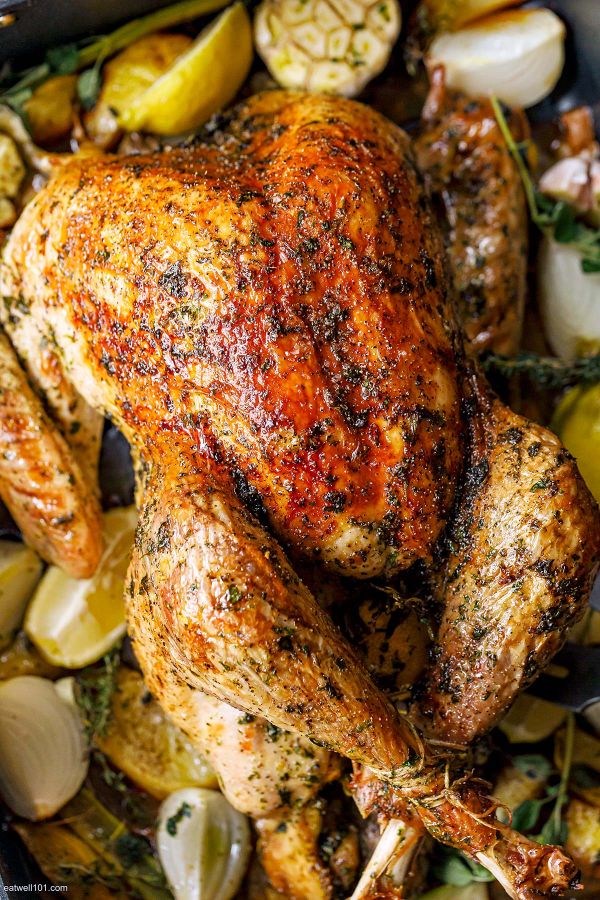 Juicy and Tender Roast Turkey - #recipe by #eatwell101 - https://www.eatwell101.com/roast-turkey-recipe