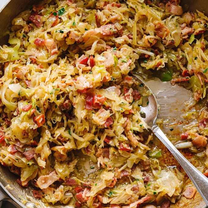 https://www.eatwell101.com/wp-content/uploads/2022/11/fried-cabbage-recipe-with-bacon-680x680.jpg
