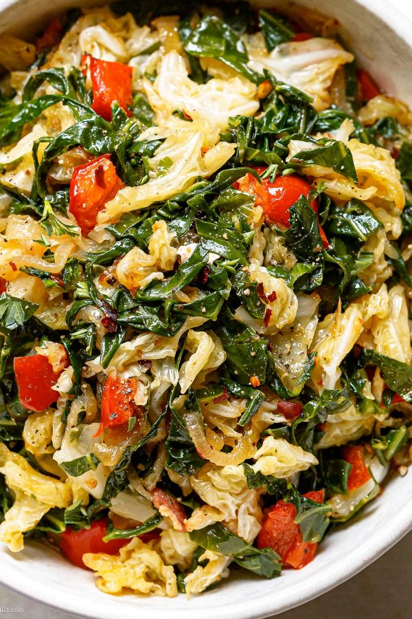 Braised Collard Greens and Cabbage - #recipe by #eatwell101 - https://www.eatwell101.com/sauteed-collard-greens-cabbage-recipe