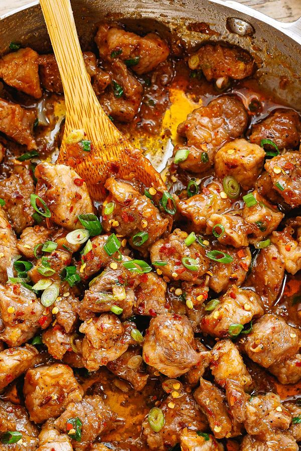 Juicy Garlic Pork Stir-Fry - #recipe by #eatwell101 - https://www.eatwell101.com/honey-garlic-pork-stir-fry-recipe