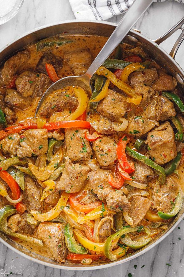 Pork Bites with Creamy Bell Pepper Sauce - #recipe by #eatwell101 - https://www.eatwell101.com/pork-bites-recipe