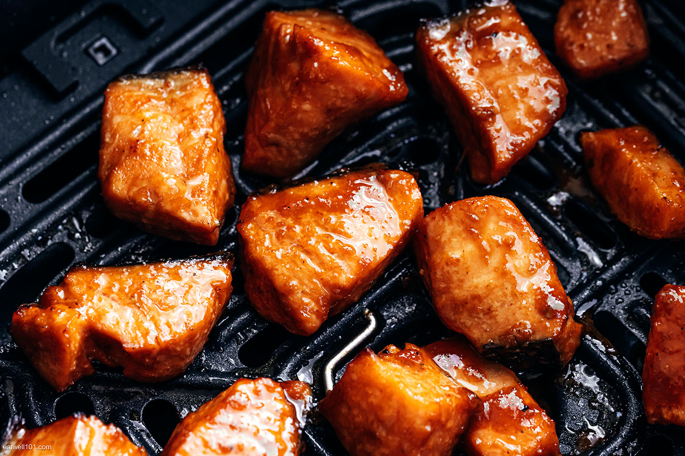 how to cook salmon in air fryer