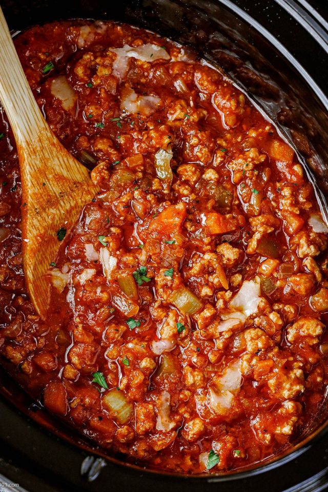 Slow Cooker Ground Turkey Ragu