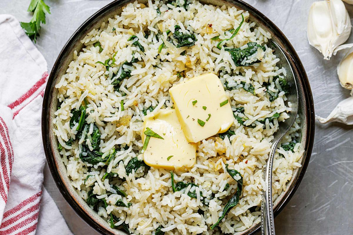 Instant Pot Garlic Spinach Rice