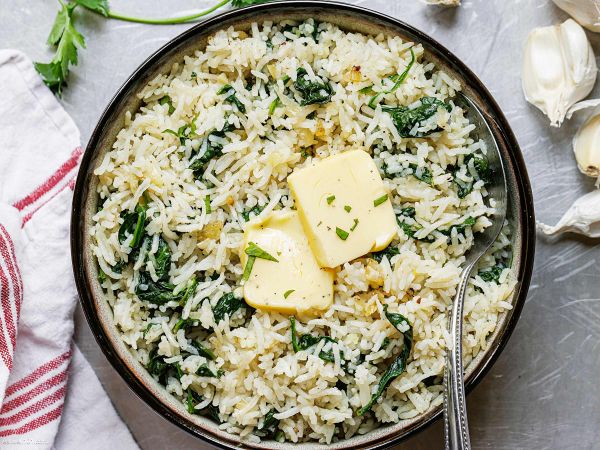 Instant Pot Garlic Spinach Rice recipe