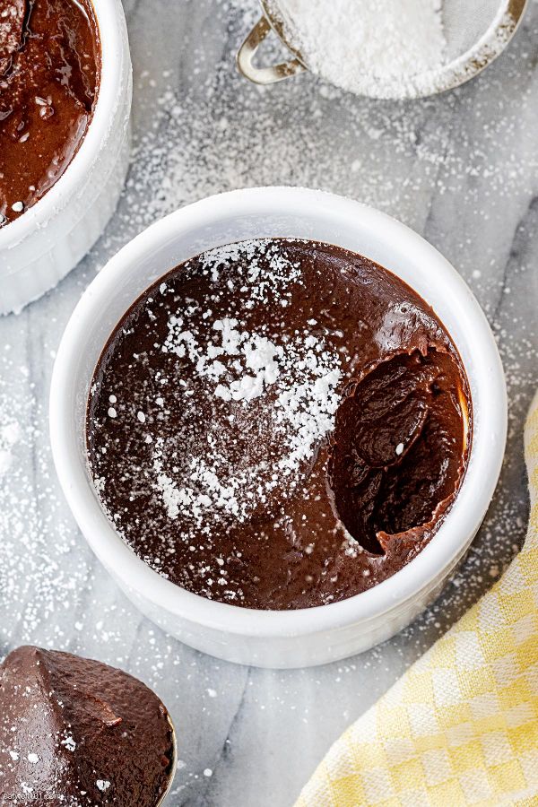 2-Ingredient Banana Chocolate Dessert - #recipe by #eatwell101 - https://www.eatwell101.com/banana-chocolate-dessert-recipe
