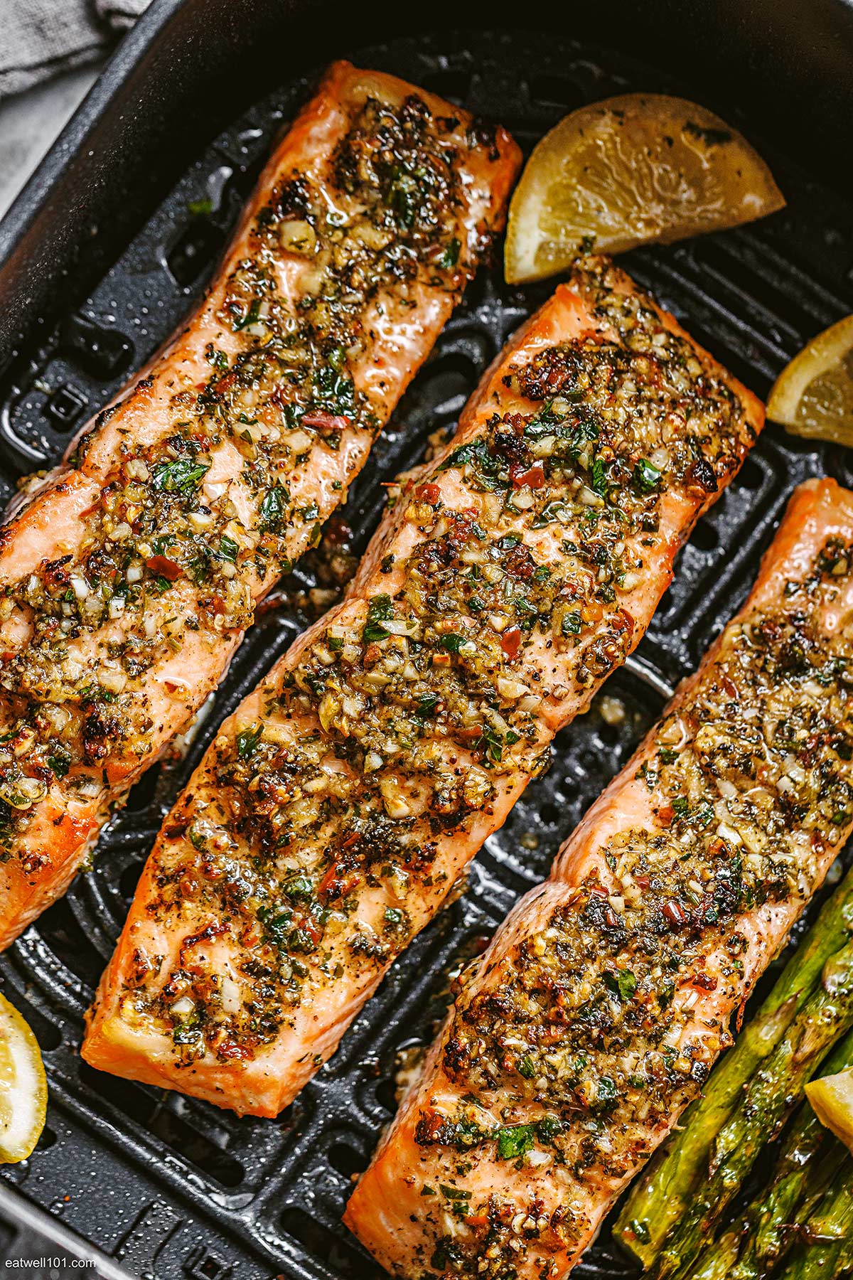 how to cook salmon in the air fryer recipe