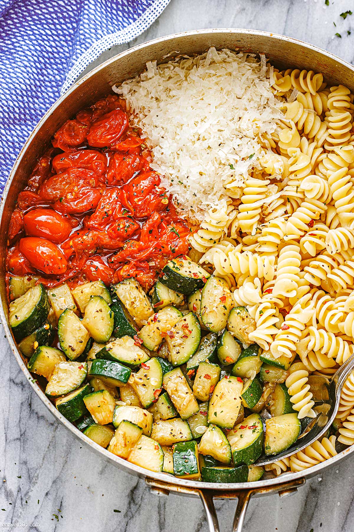 ingredients for pasta with tomato and zucchini