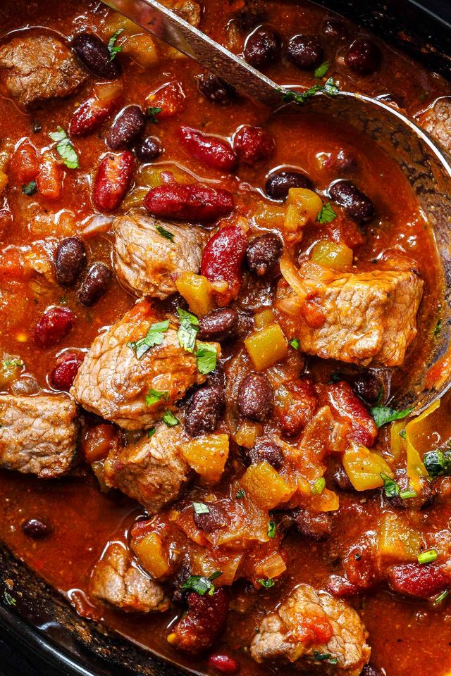 7 Delicious Slow-Cooker Beef Recipes for Winter