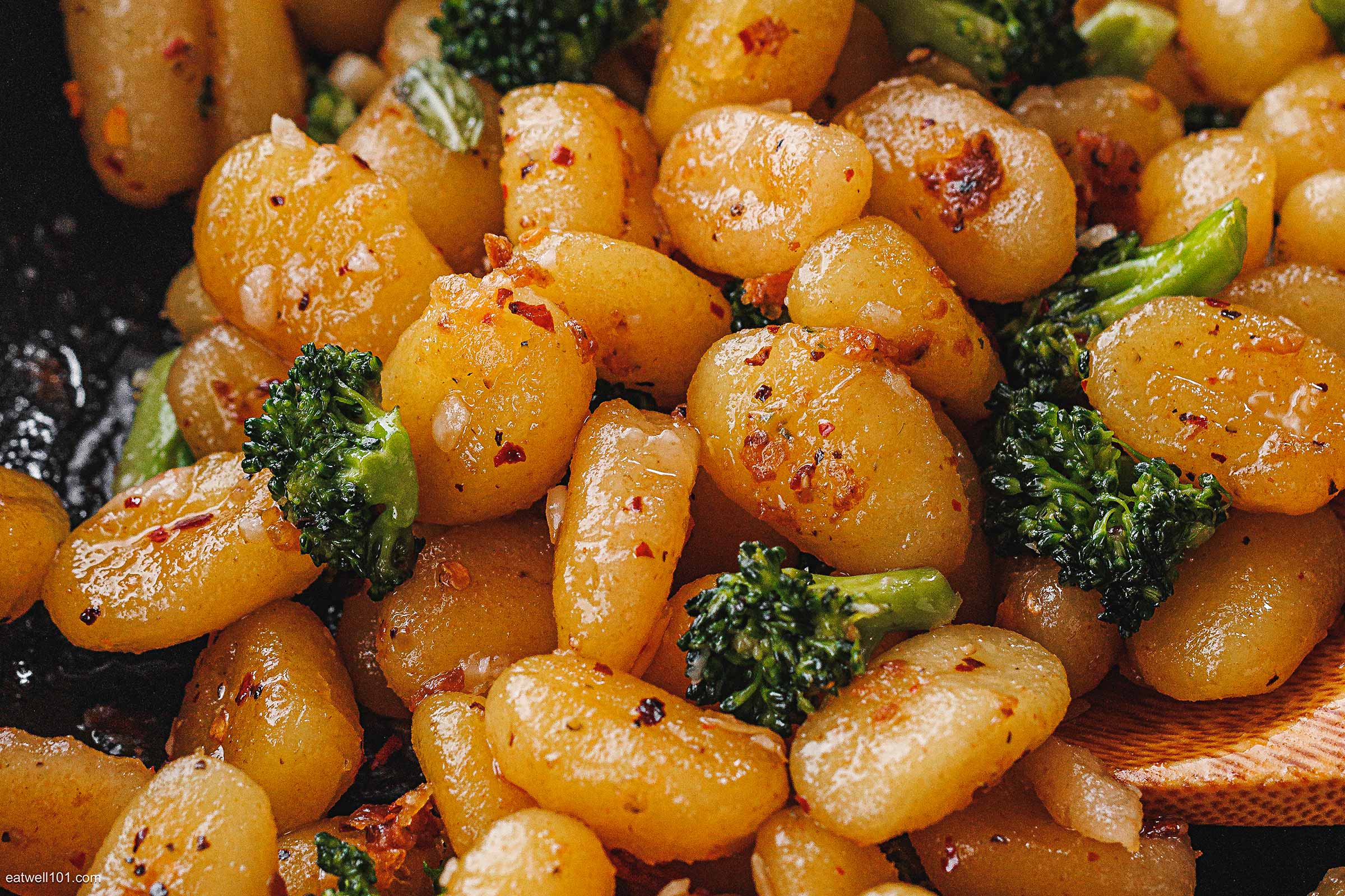 Gnocchi and Broccoli Stir-Fry