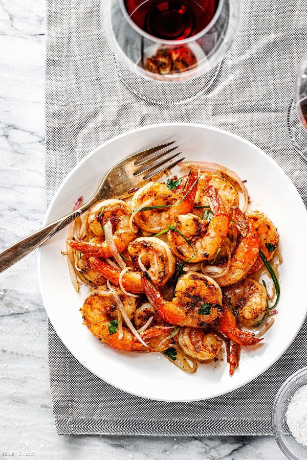 Grilled Shrimp and Shallots - #recipe by #eatwell101 - https://www.eatwell101.com/easy-grilled-shrimp-recipe