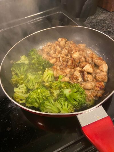 Garlic Butter Chicken Bites with  Asparagus