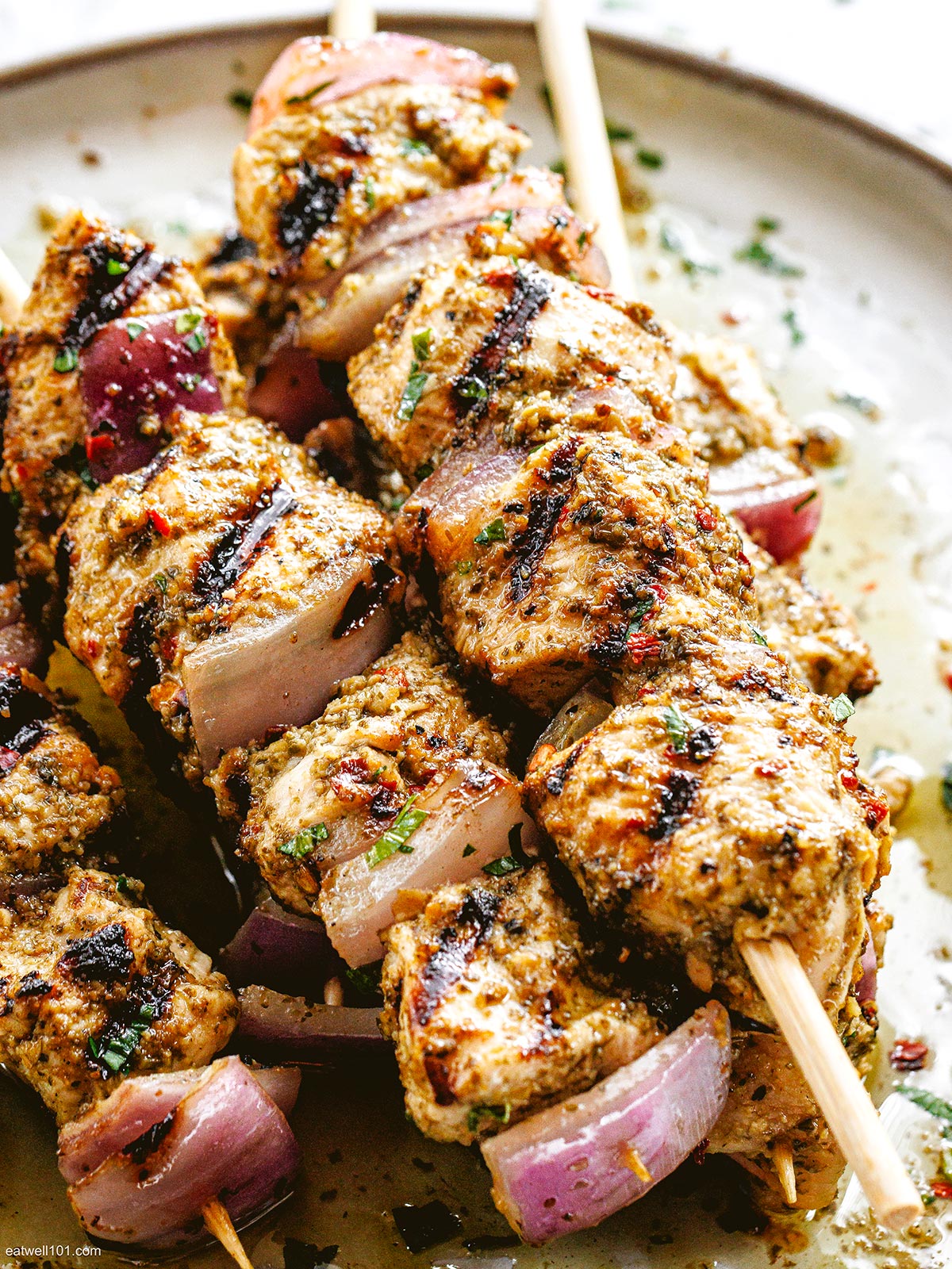 how to grill chicken skewers