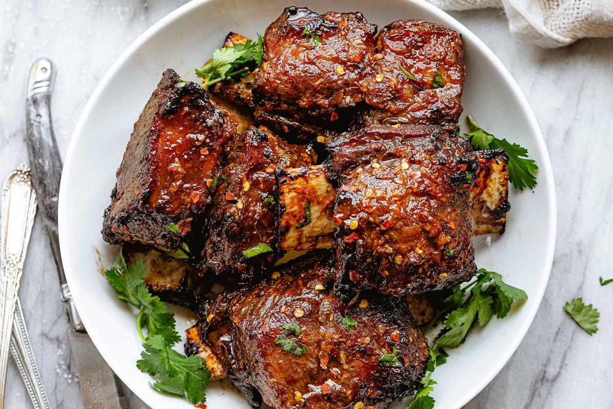 Slow-Cooker Beef Short Ribs