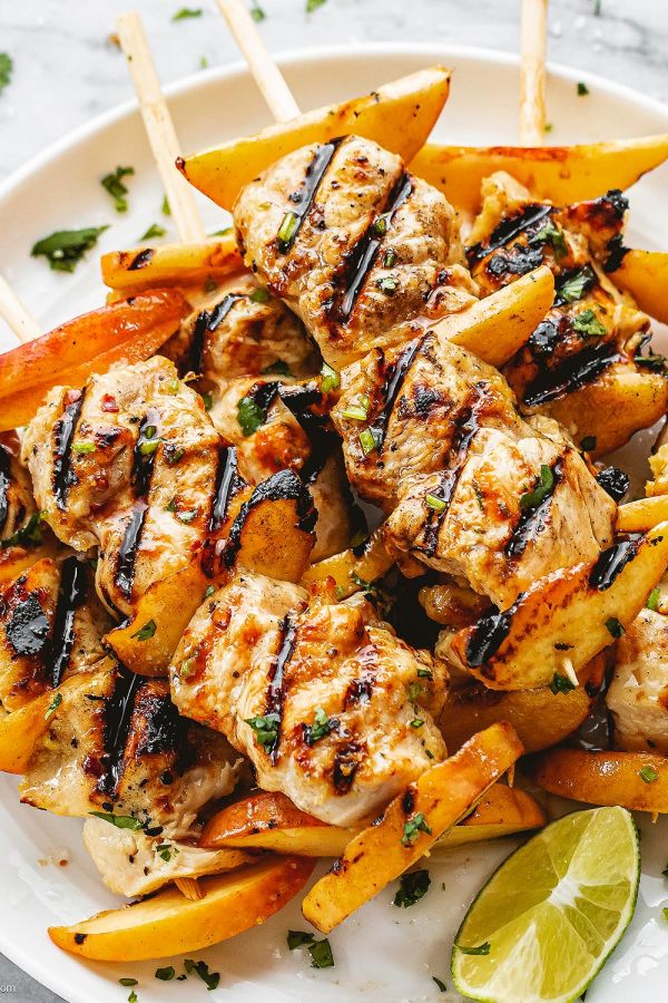 Grilled Chicken Peach With Lime Honey Ginger Sauce - #recipe by #eatwell101 - https://www.eatwell101.com/grilled-peach-chicken-recipe
