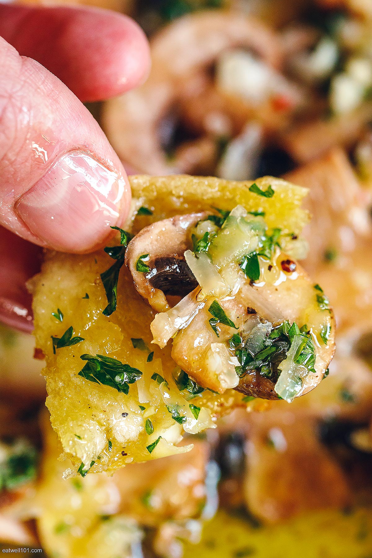 healthy Garlic Parmesan Marinated Mushrooms