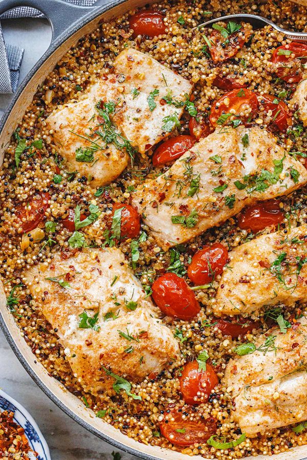 One-Pan Fish Fillets with Quinoa - #recipe by #eatwell101 - https://www.eatwell101.com/one-pan-fish-fillets-quinoa-recipe