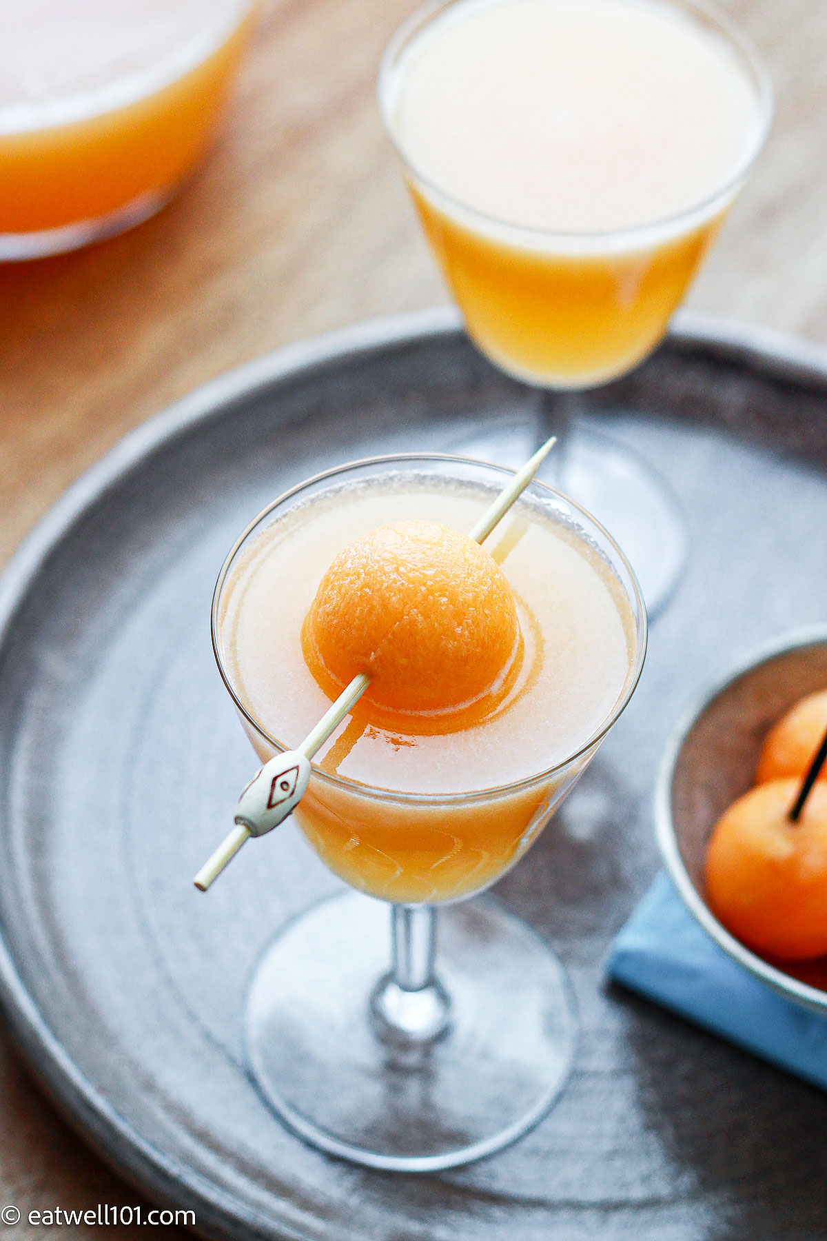 Cantaloupe Melon Bellini cocktails recipe
