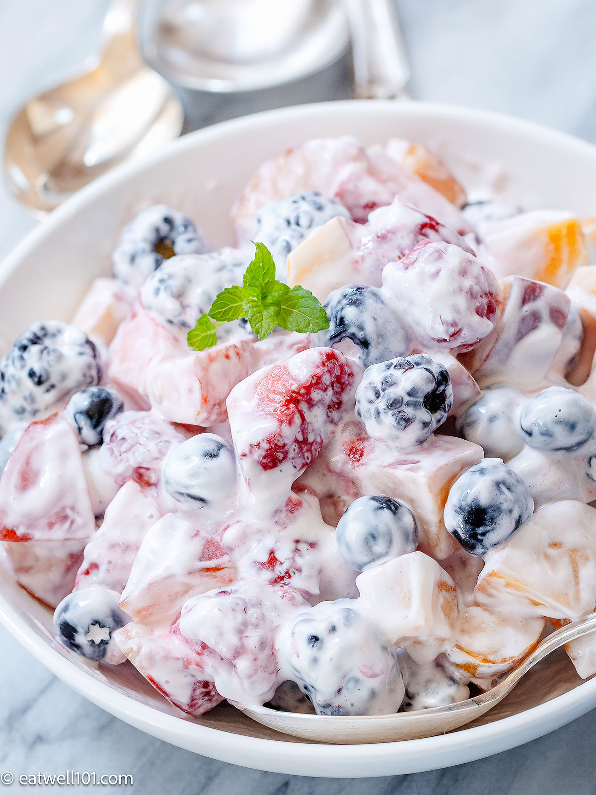 creamy fruit salad with sour cream