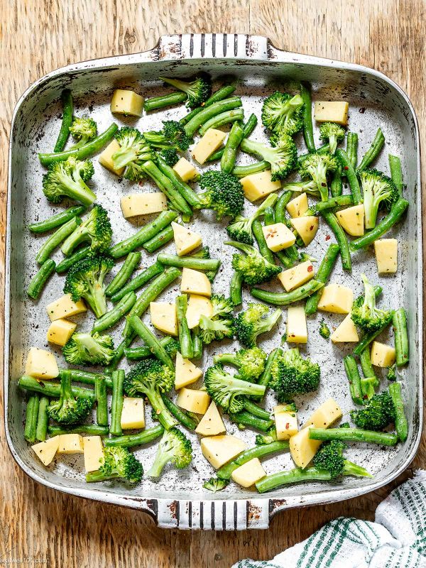 Cheesy Meatloaf and Veggies Sheet Pan