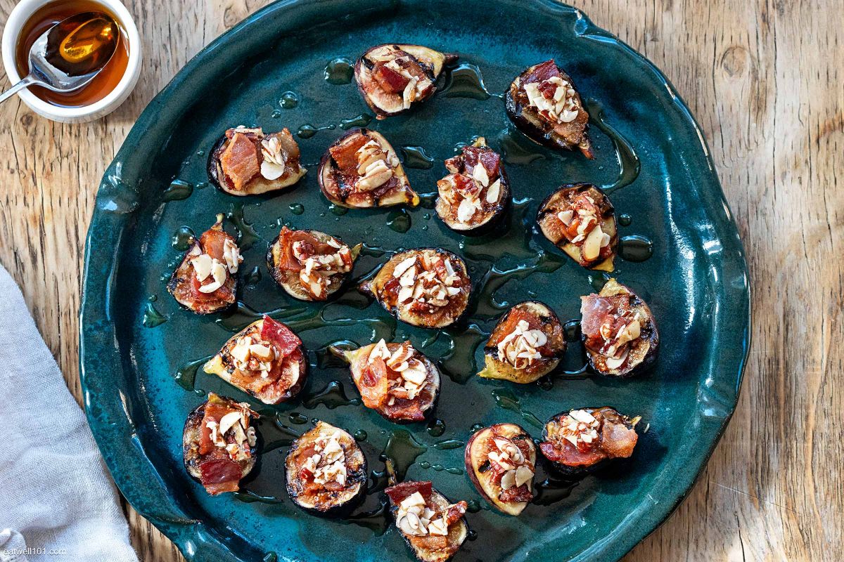 Grilled Figs with Bacon and Maple Syrup