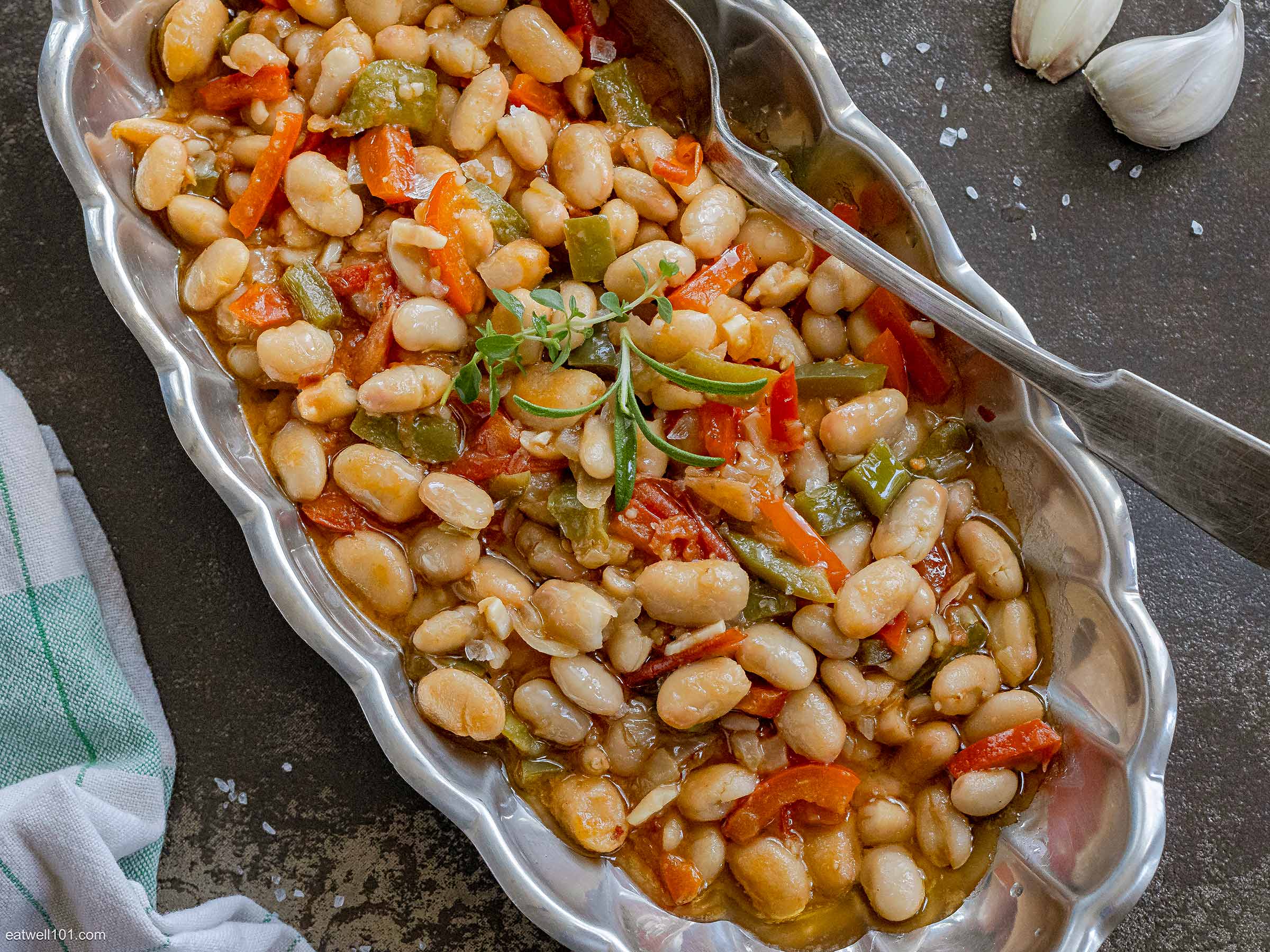 Skillet White Beans {Basque-Style}