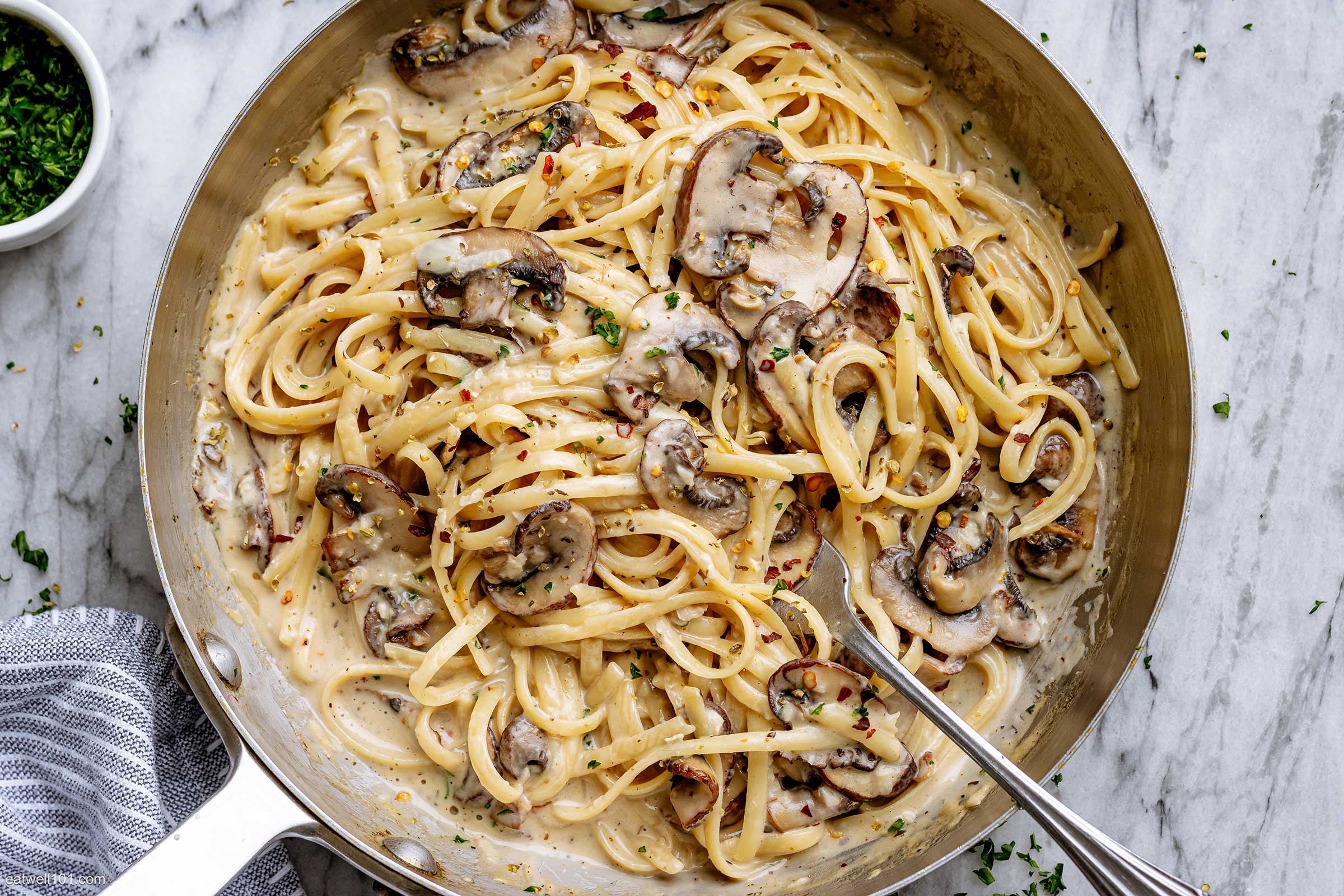 Creamy Mushroom Pasta