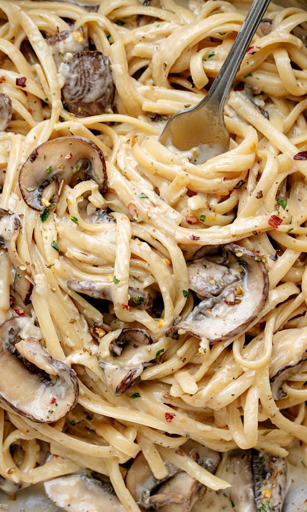 Creamy Mushroom Pasta