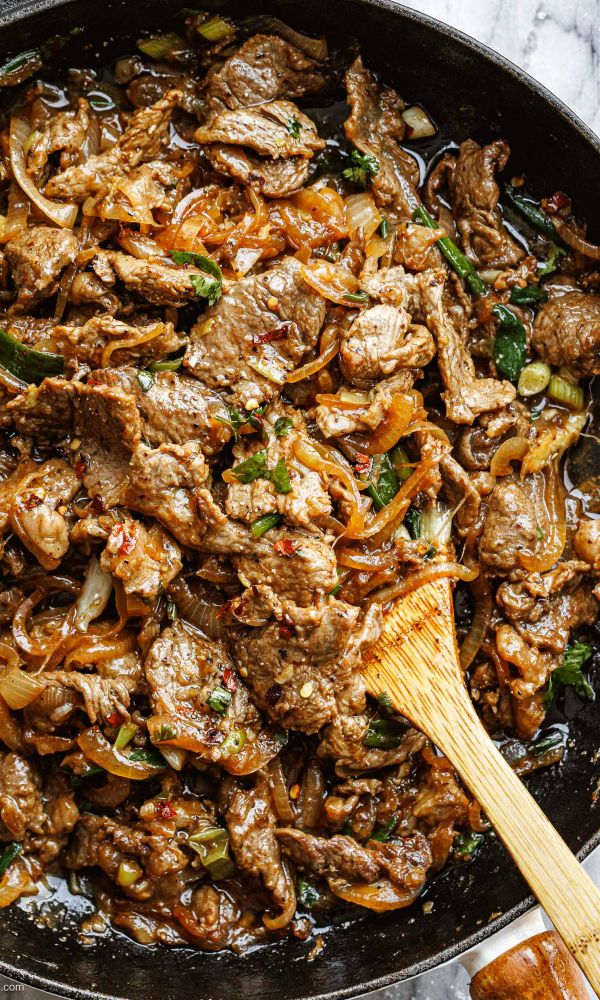 Onion Steak Stir Fry