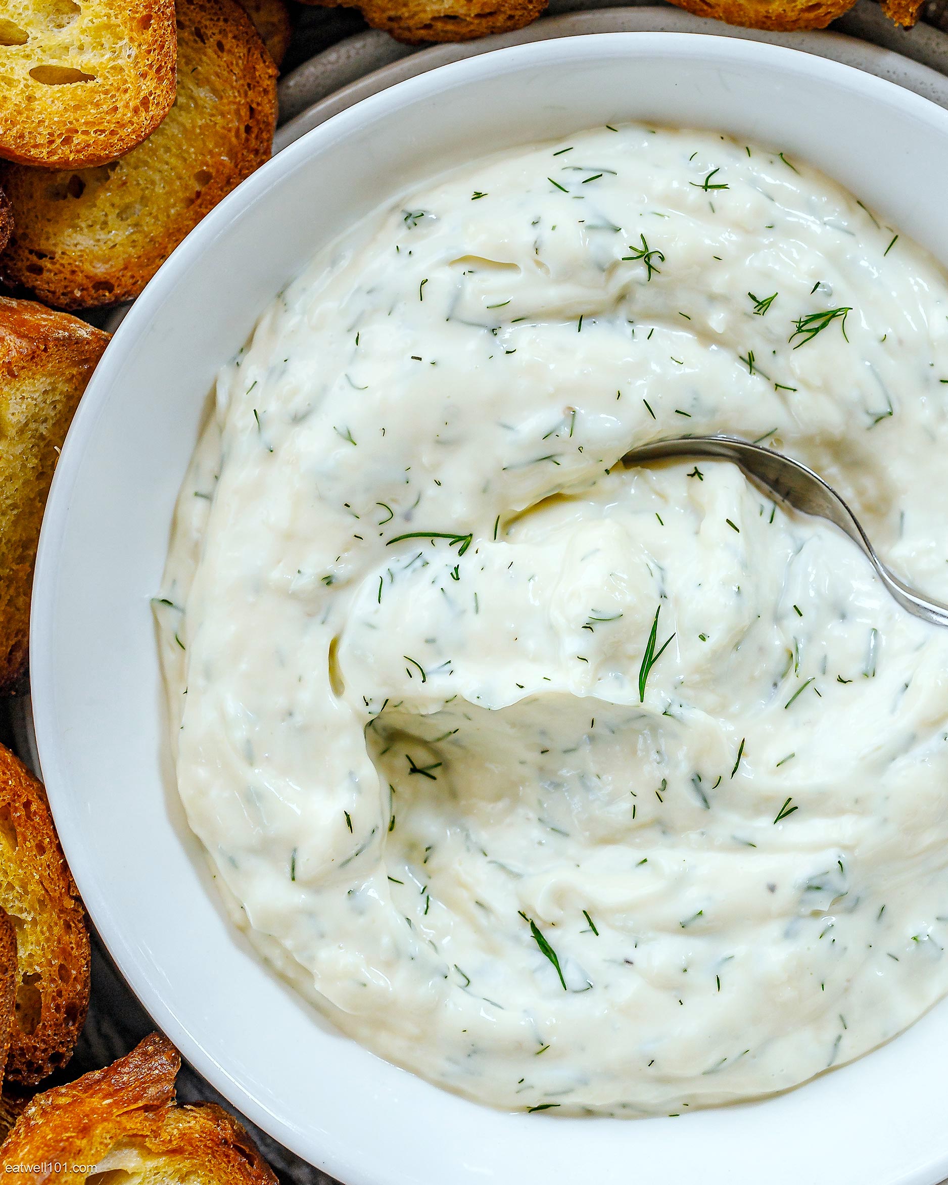 how to make garlic aioli dip