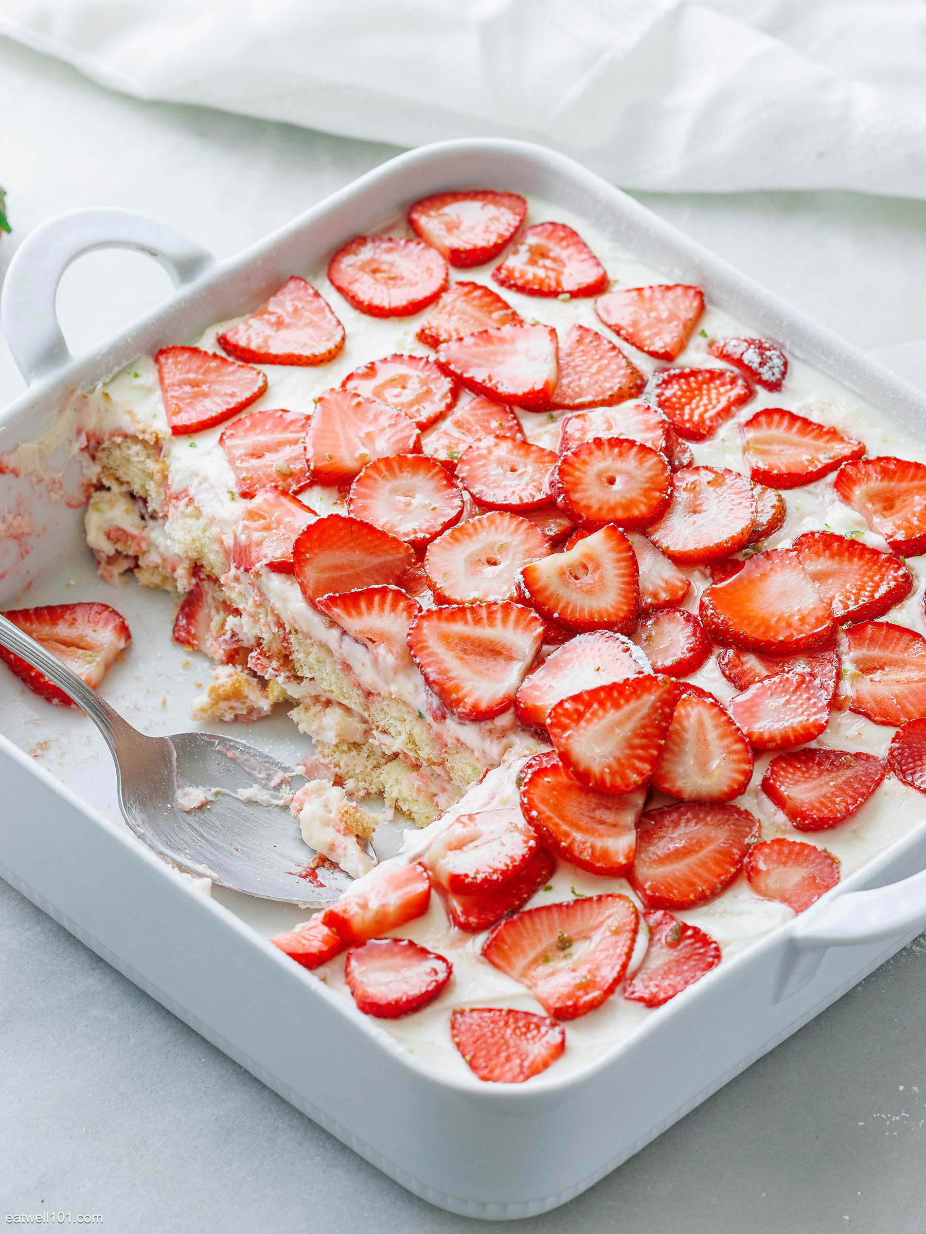 how to make strawberry cake without baking
