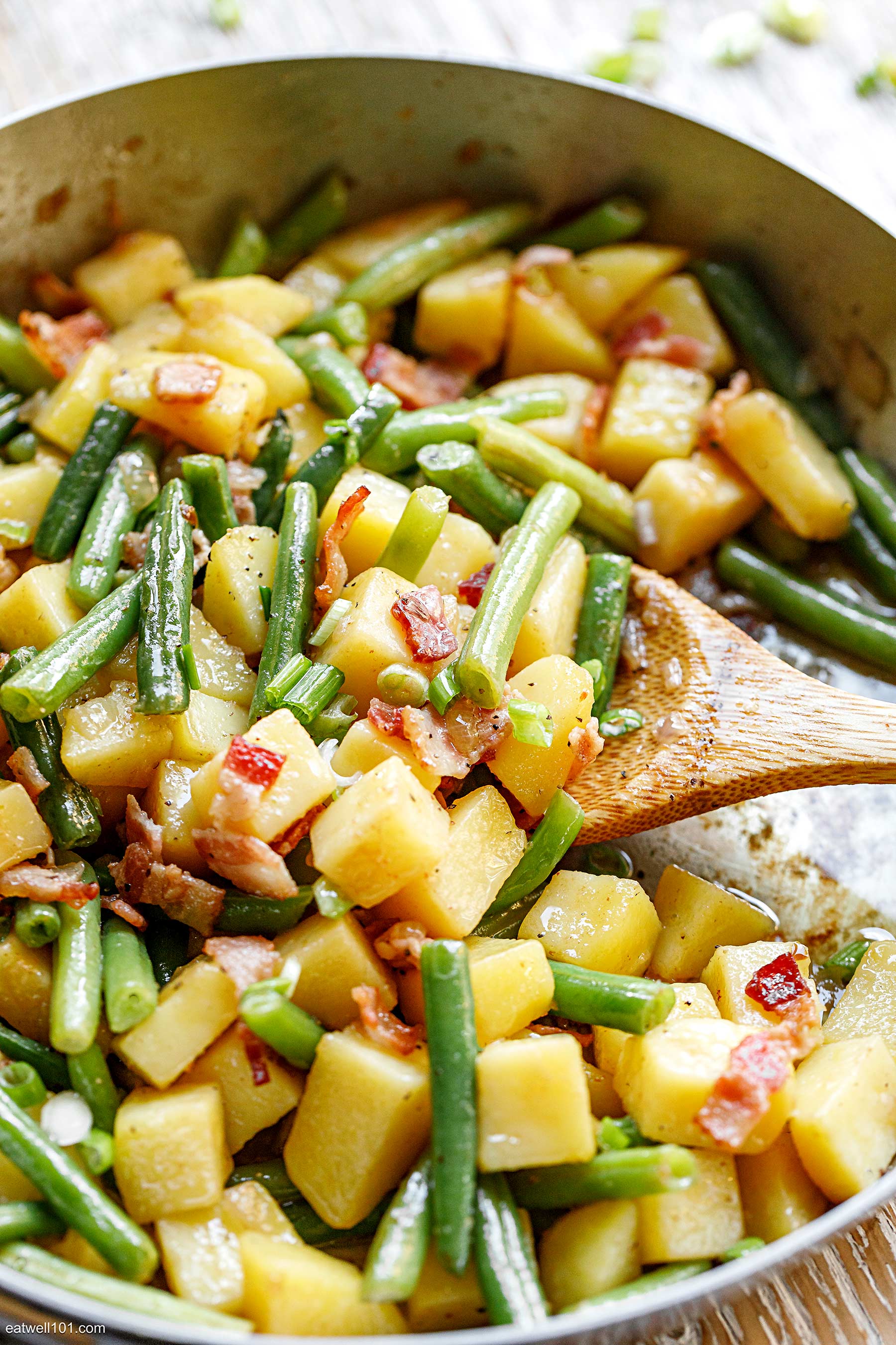 Bacon Potato and Green Beans side dish recipe
