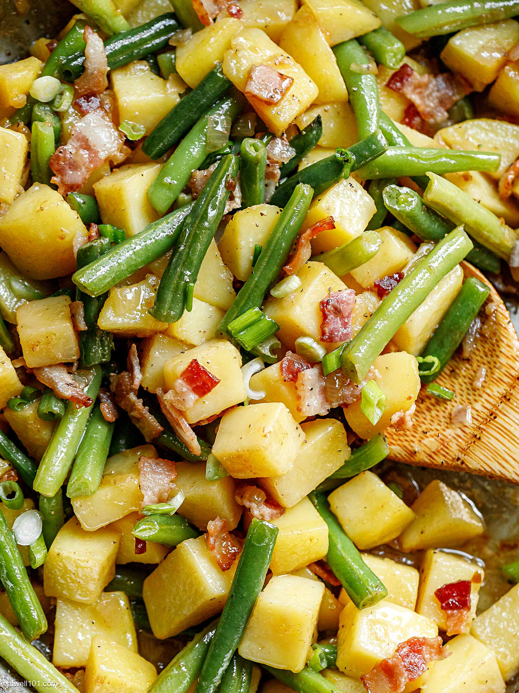 Bacon Potato and Green Beans skillet