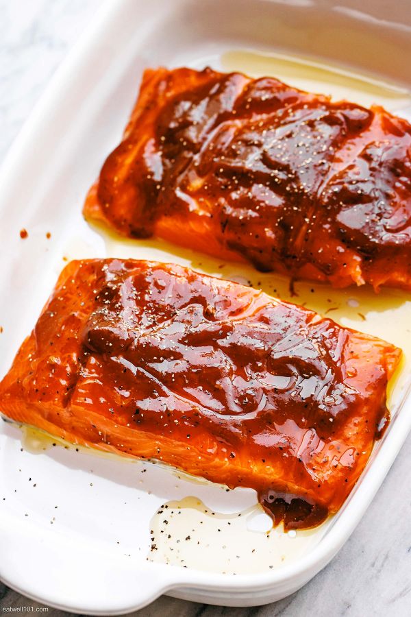 BBQ Baked Salmon {10-Minute }