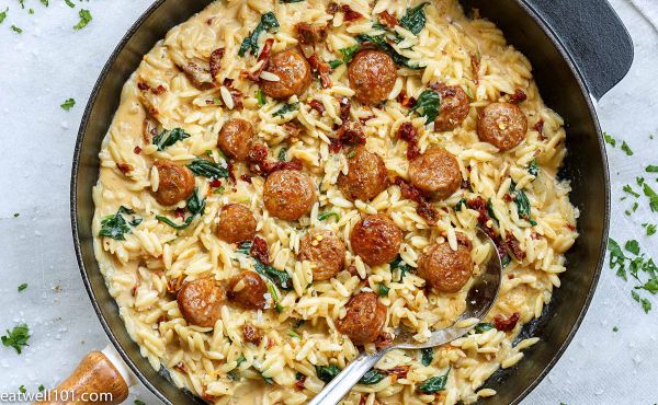 Easy Creamy Sausage Pasta recipe